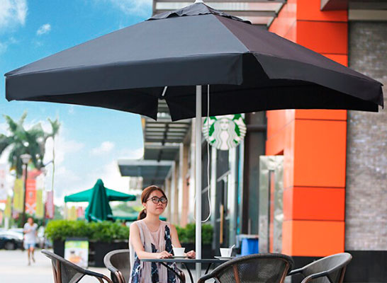 Уличный зонт для кафе 2,5х2,5